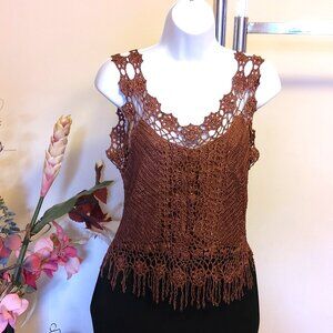 NWOT Kroshetta Women’s Beautiful Crochet Camisole Tank Top M 6 8